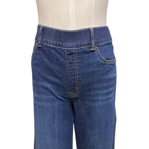 Spanx Womens Step Hem Kick Flare Raw Hem Jeans in Midnight Sz M Tall - Picture 4 of 11